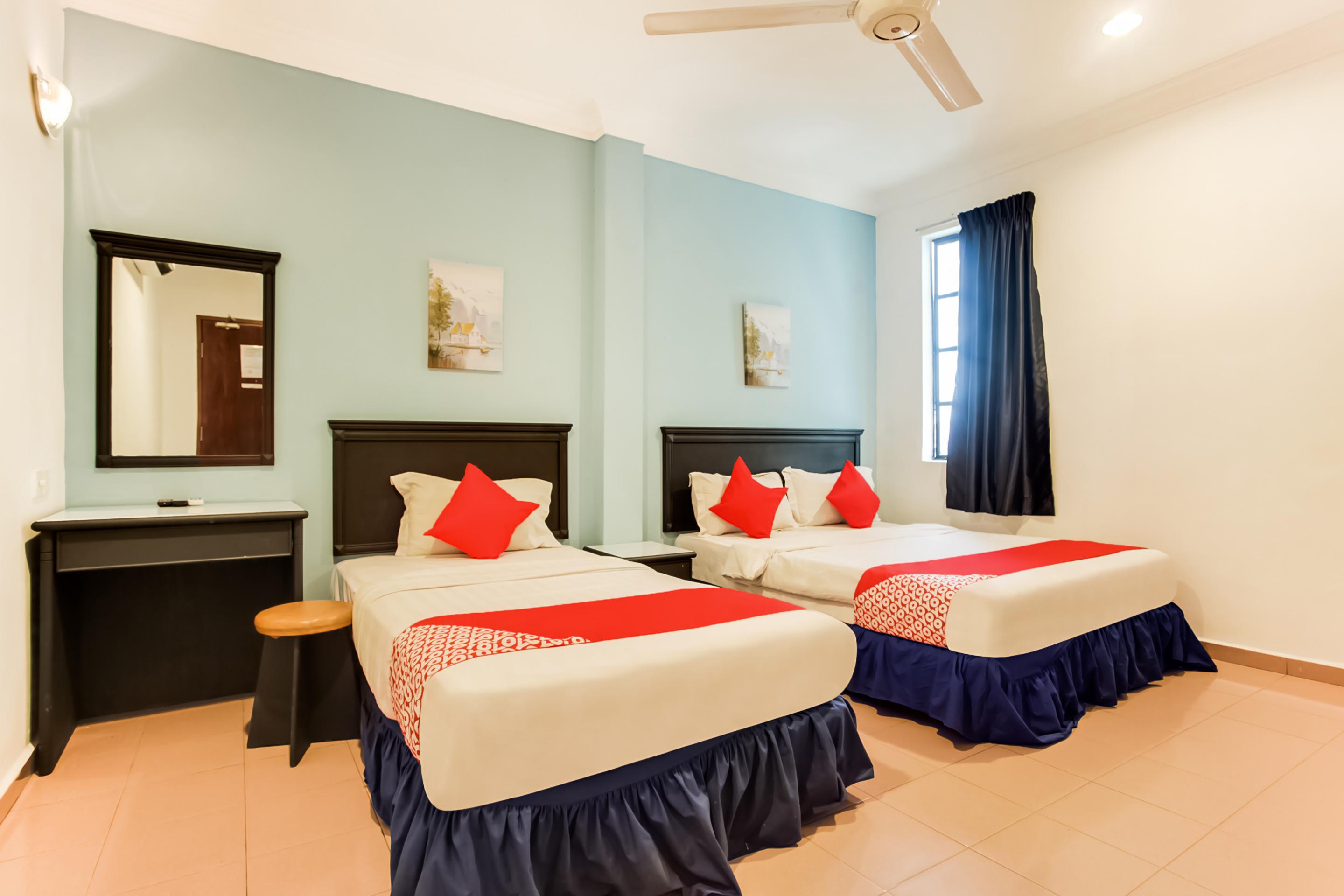 Hotel Home 88 Teluk Intan Eksteriør billede