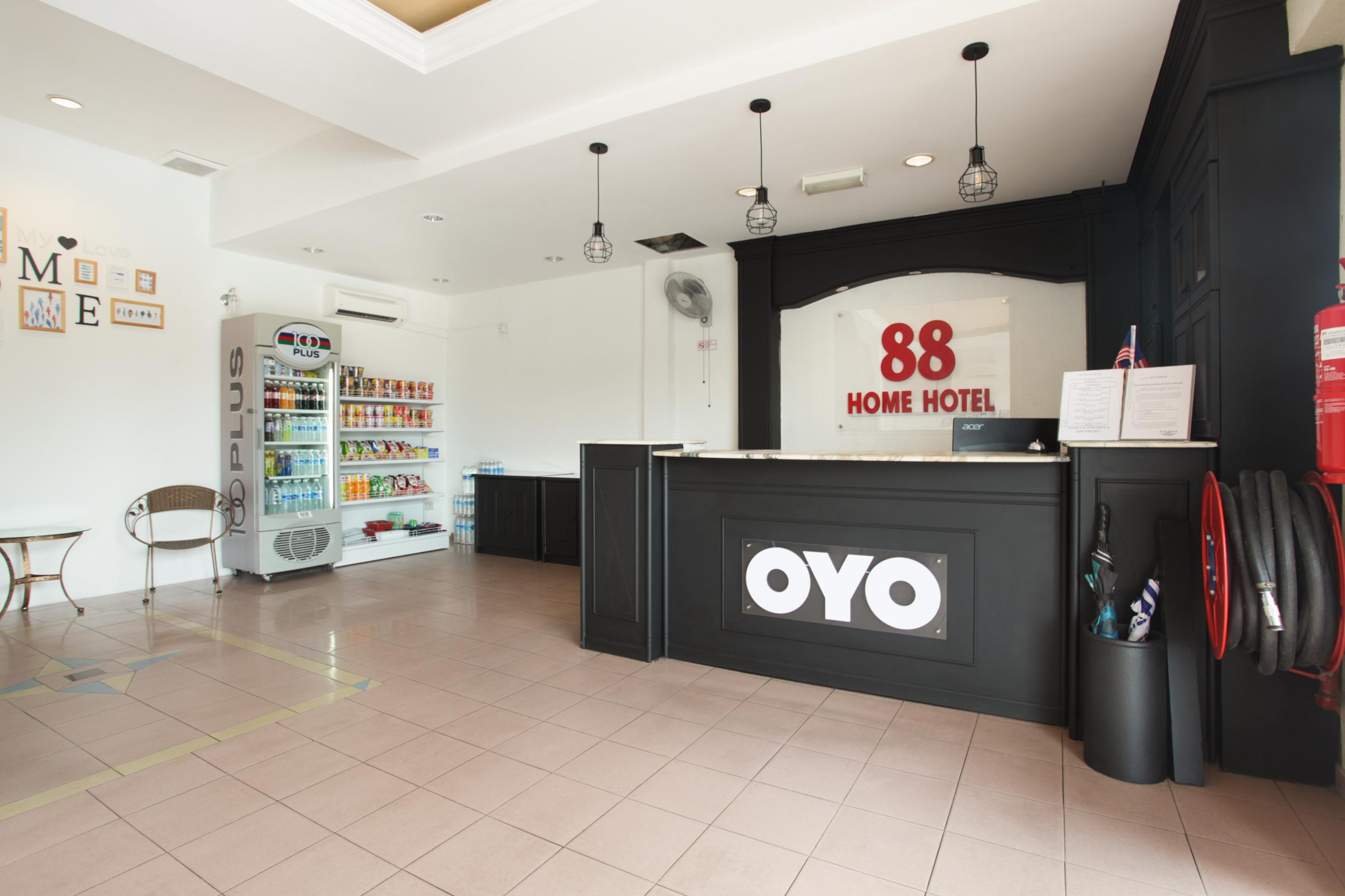 Hotel Home 88 Teluk Intan Eksteriør billede