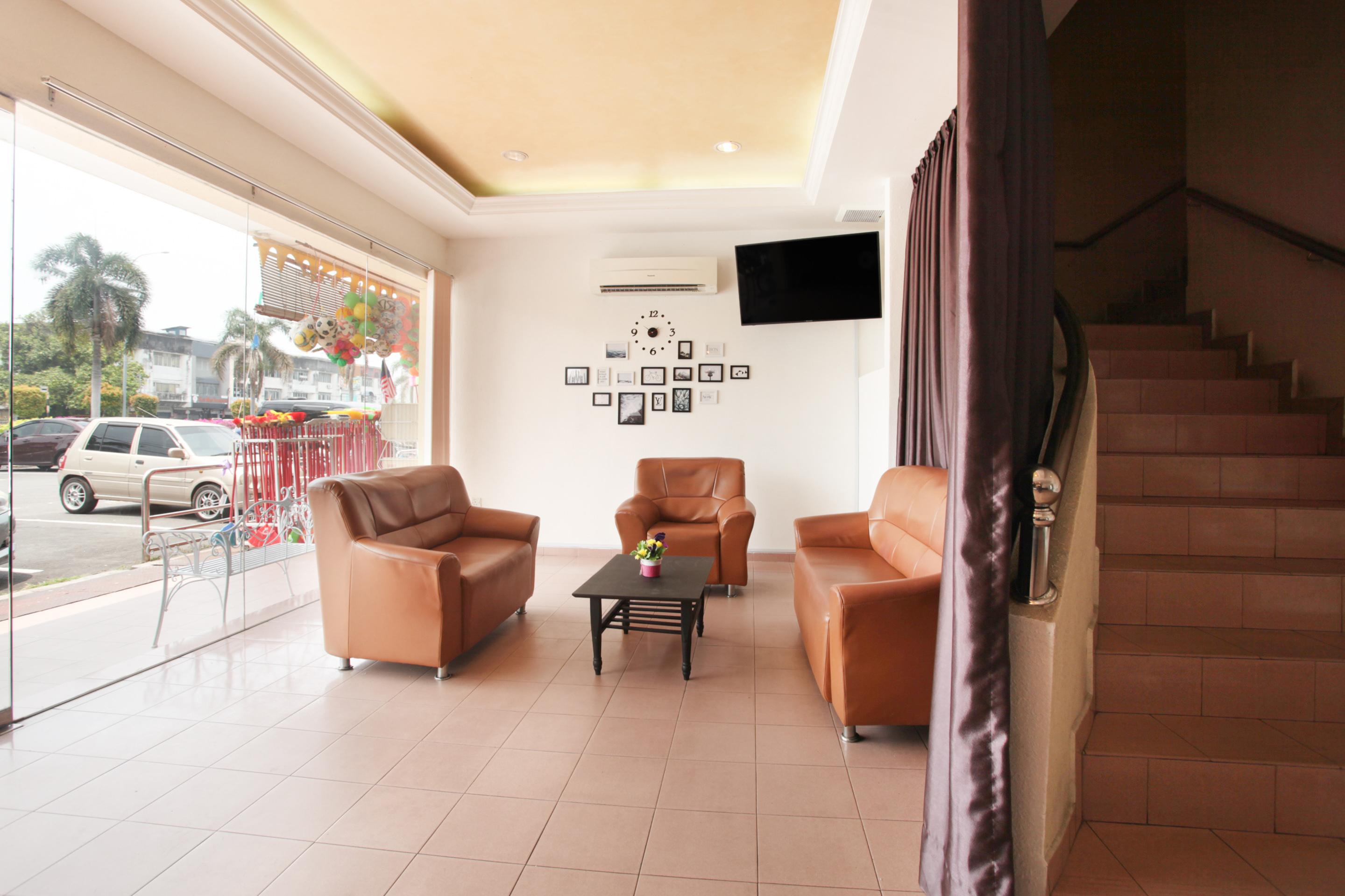 Hotel Home 88 Teluk Intan Eksteriør billede