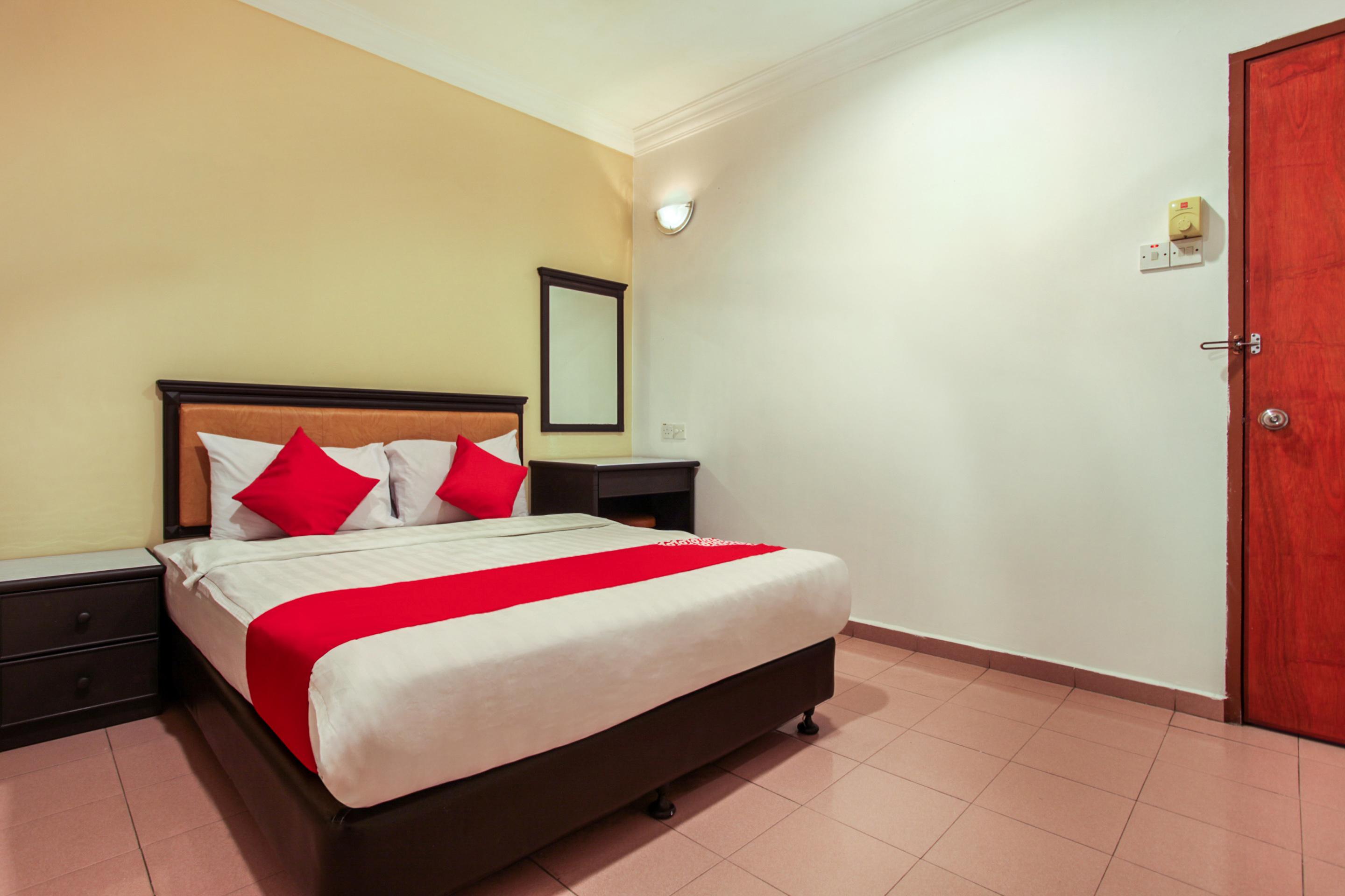 Hotel Home 88 Teluk Intan Eksteriør billede