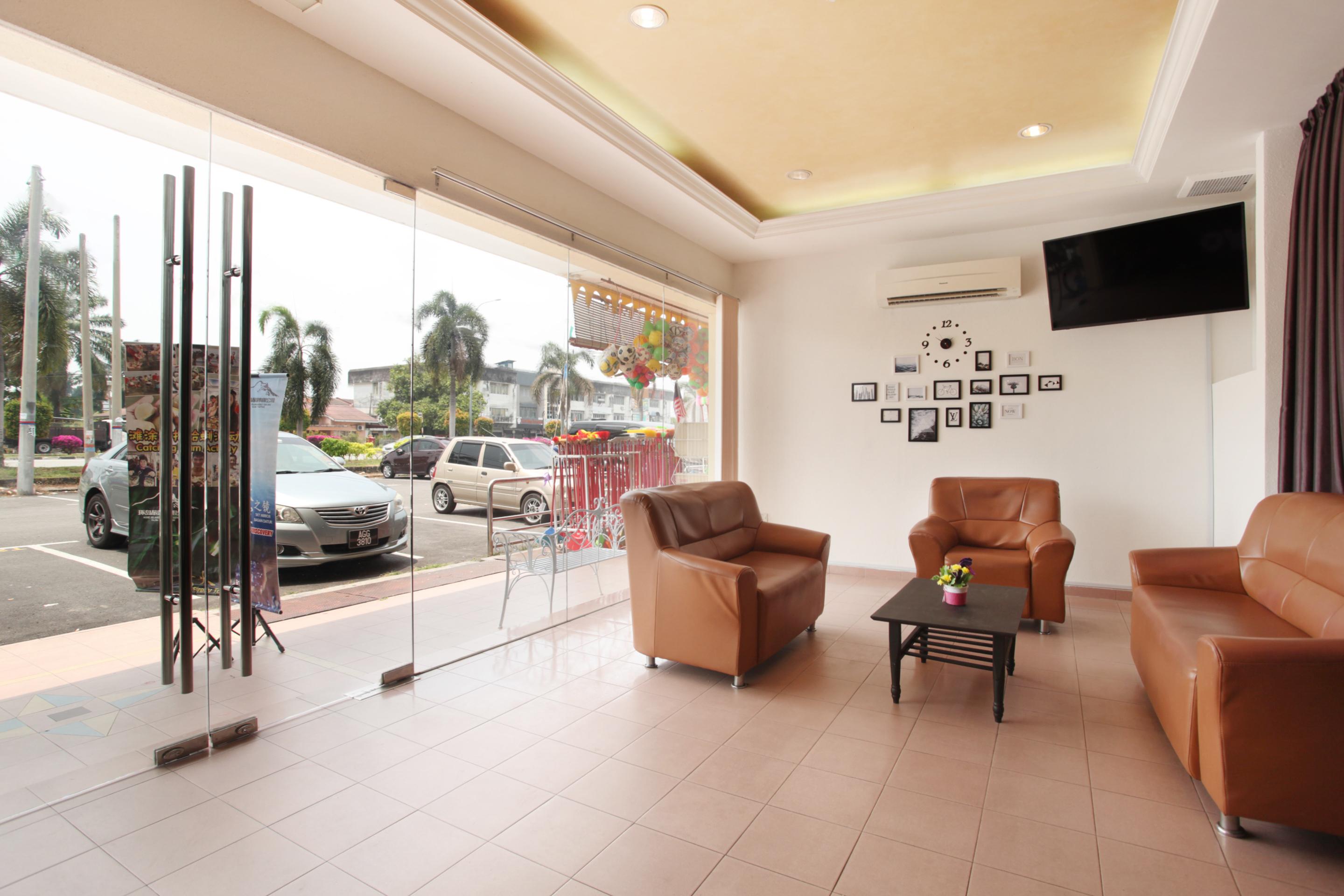 Hotel Home 88 Teluk Intan Eksteriør billede